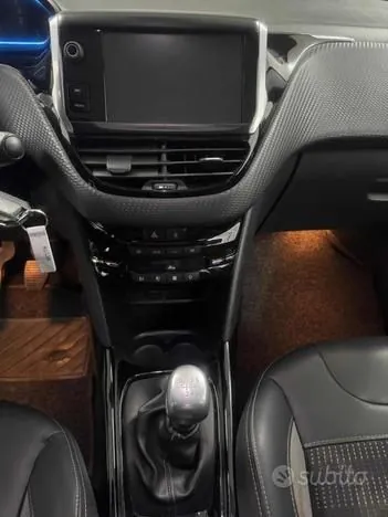 Peugeot 2008 2016 photo 5