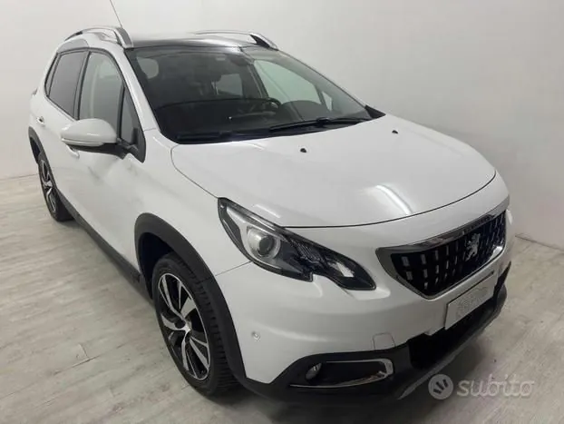 Peugeot 2008 2016 photo 2