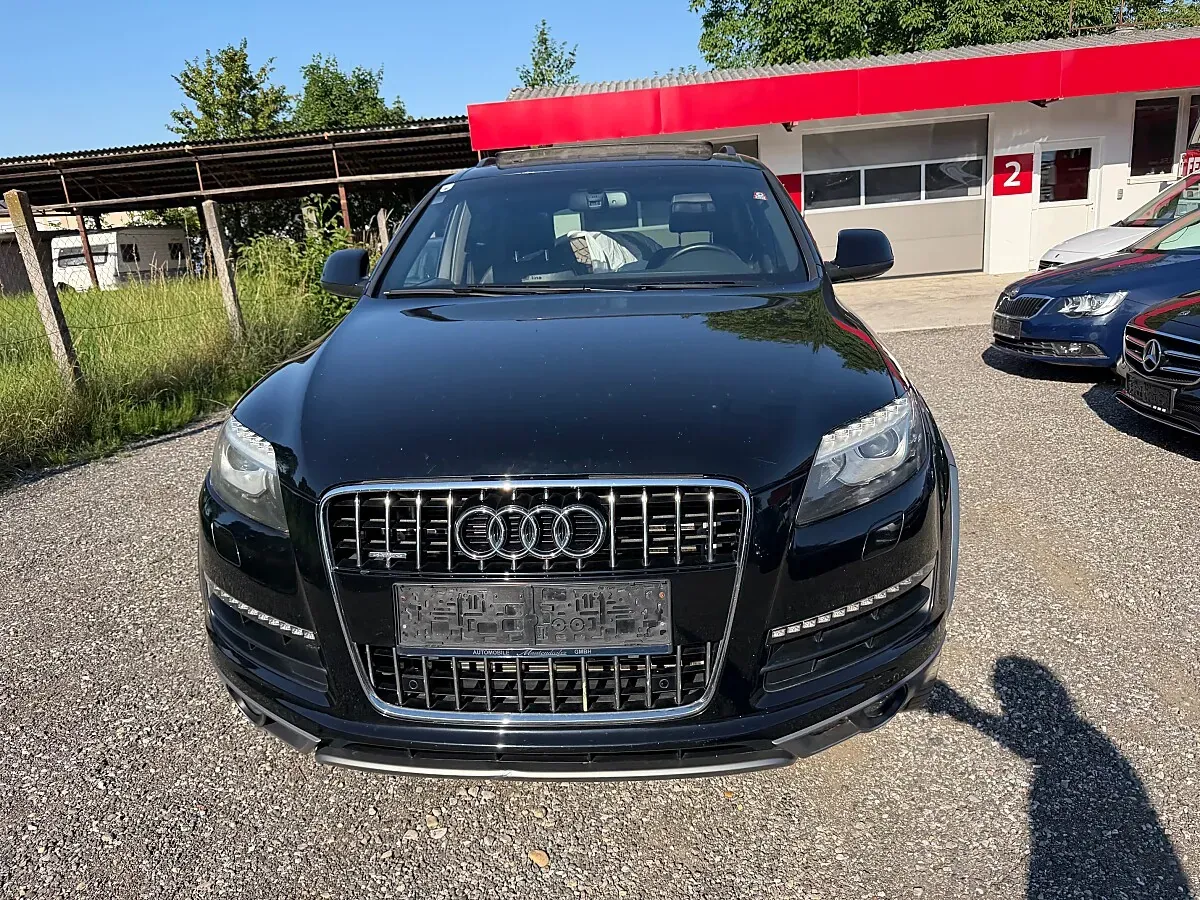 Audi Q7 2009 photo 2