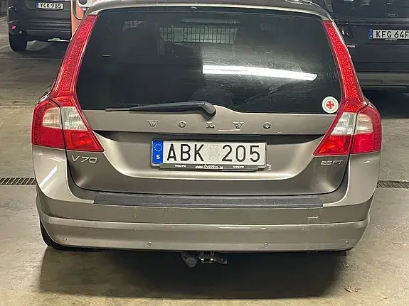 Volvo V70 2009 photo 2