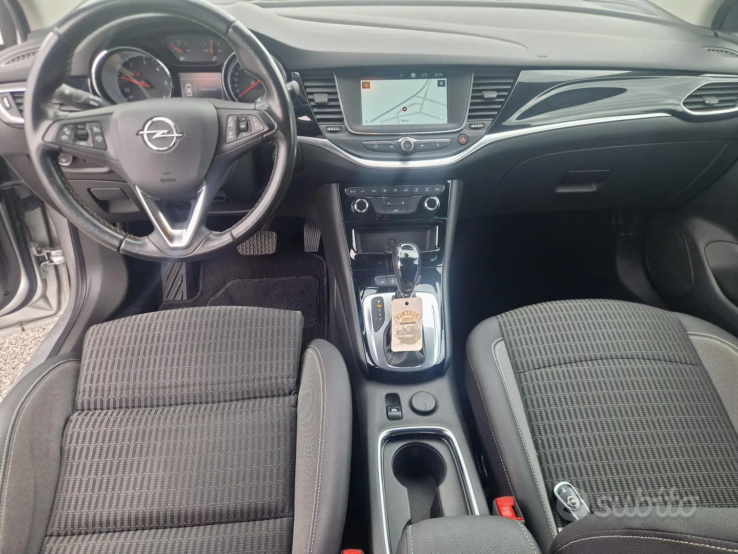 Opel Astra 2022 photo 5