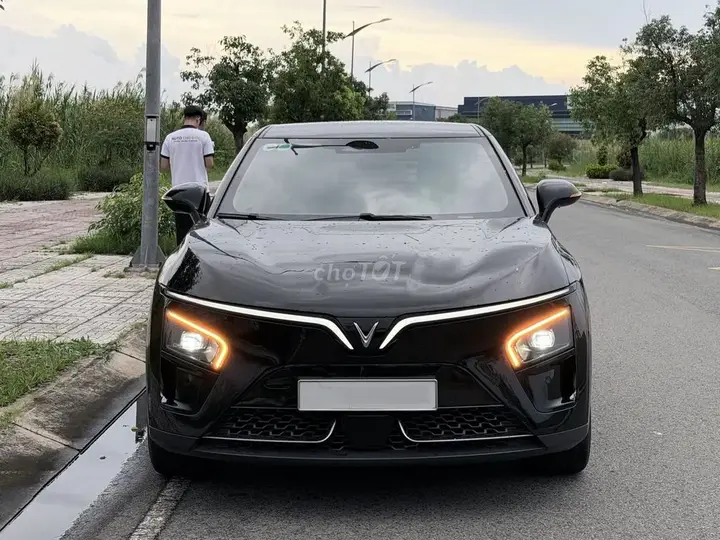 Vinfast Vf7