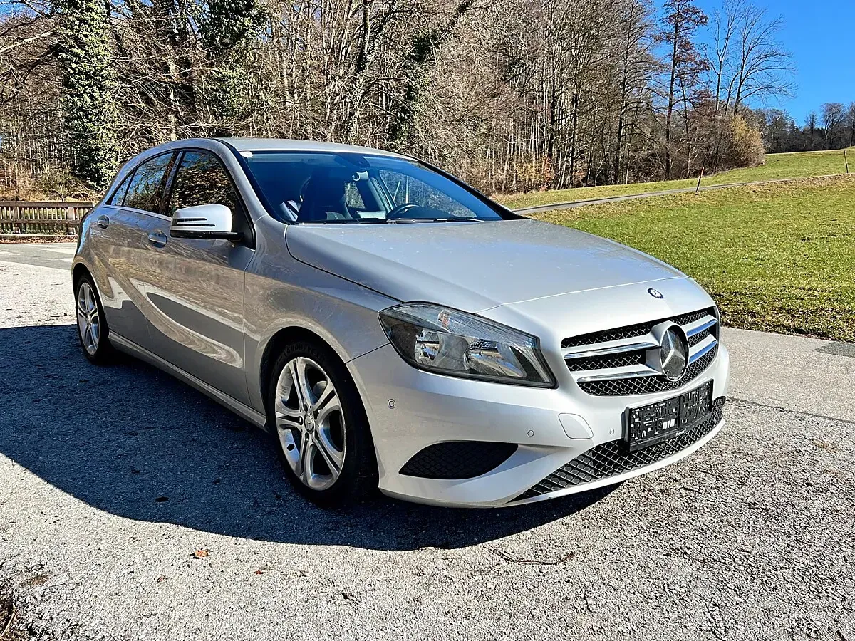 Mercedes-Benz Aklasse 2012 photo 2