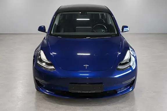 Tesla Model 3 2021 photo 4