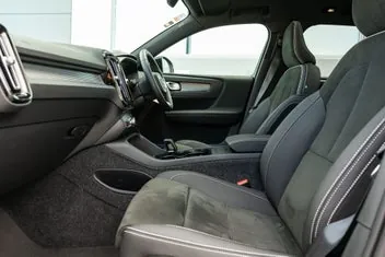 Volvo Xc40 2023 photo 4