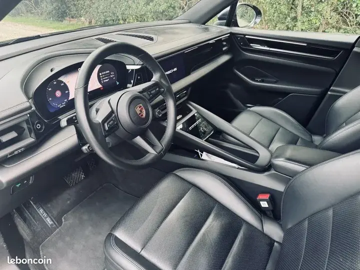 Porsche Macan 2024 photo 3