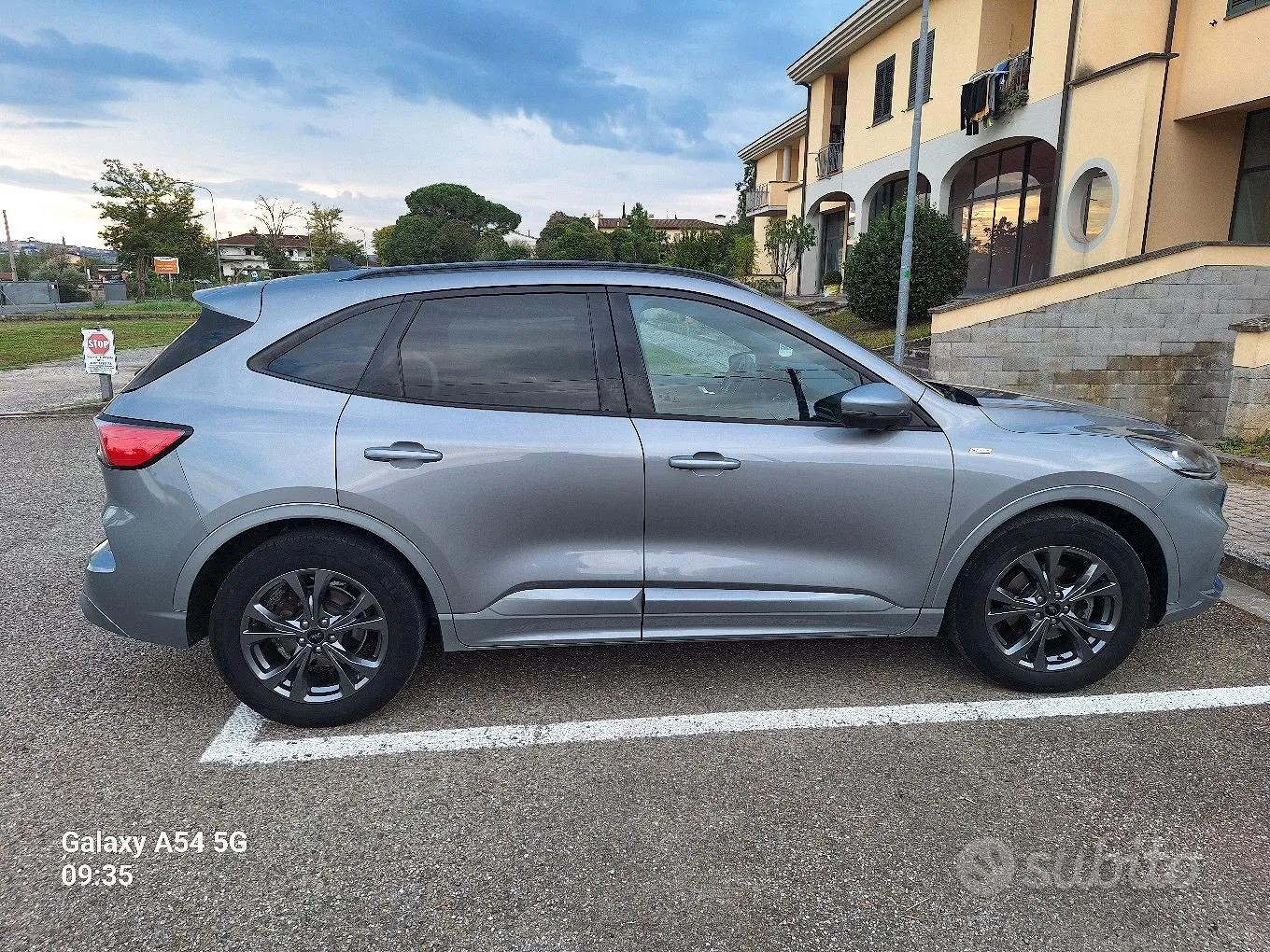 Ford Kuga 2022 photo 4