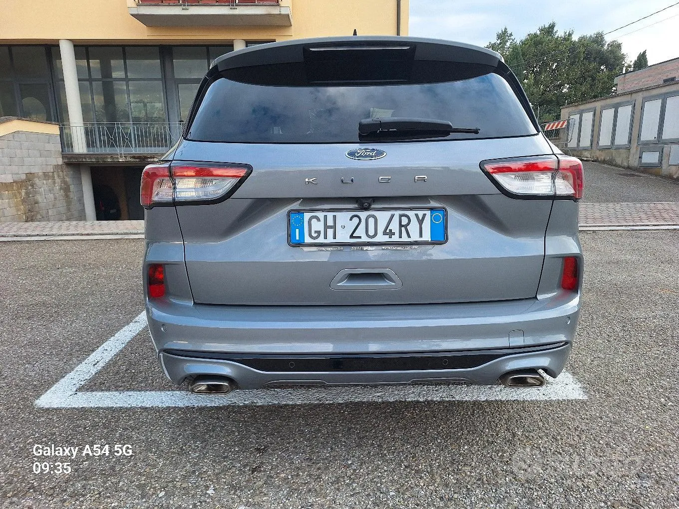Ford Kuga 2022 photo 3