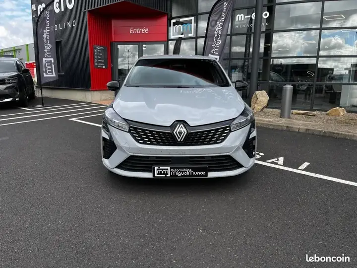 Renault Clio 2025 photo 2