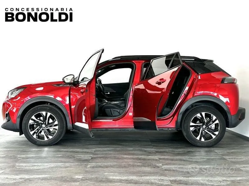 Peugeot 2008 2021 photo 4