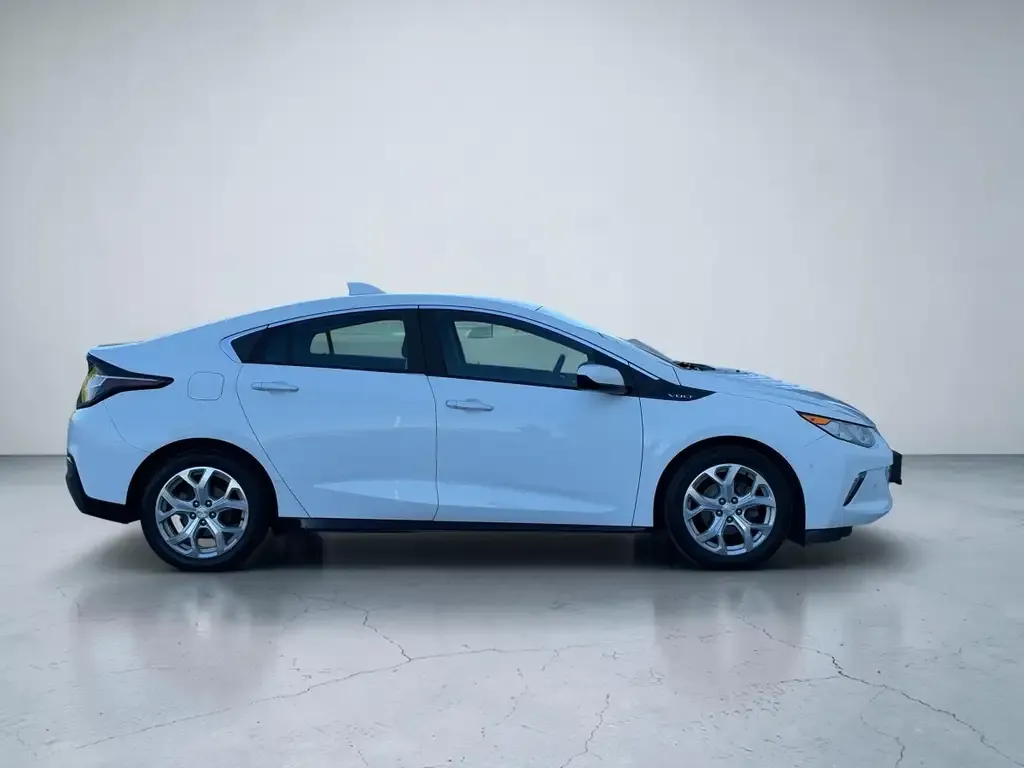 Chevrolet Volt 2017 photo 5