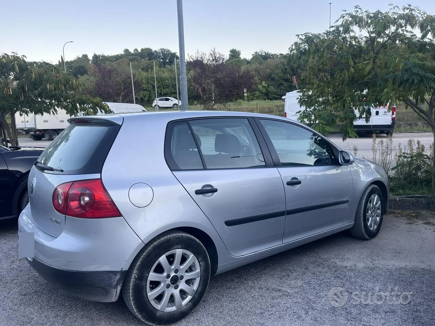 Volkswagen Golf 2004 photo 2