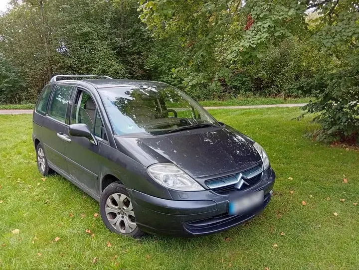 Citroen C8