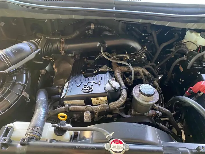 Toyota Innova 2008 photo 4