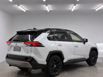Toyota Rav4 2025 photo 4