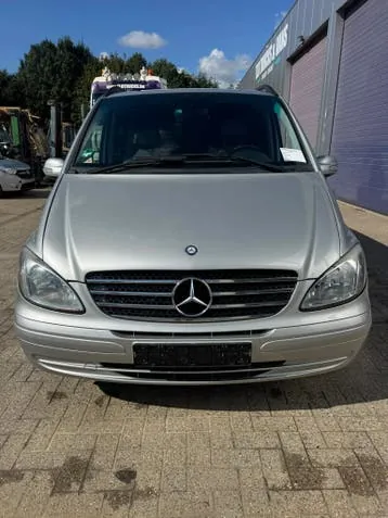Mercedes-Benz Viano 2007 photo 2