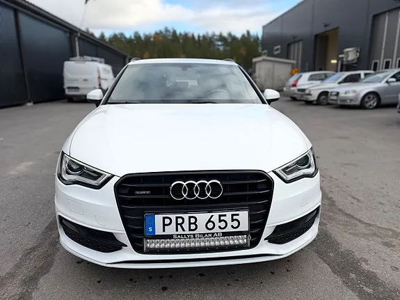 Audi A3 2016 photo 4