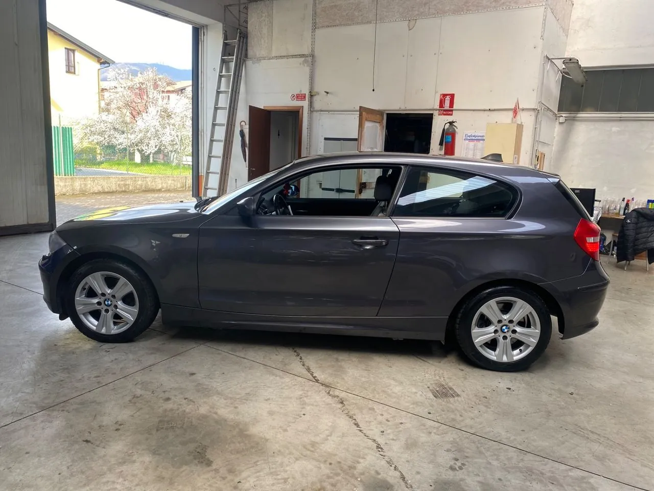 BMW 118D 2007 photo 4