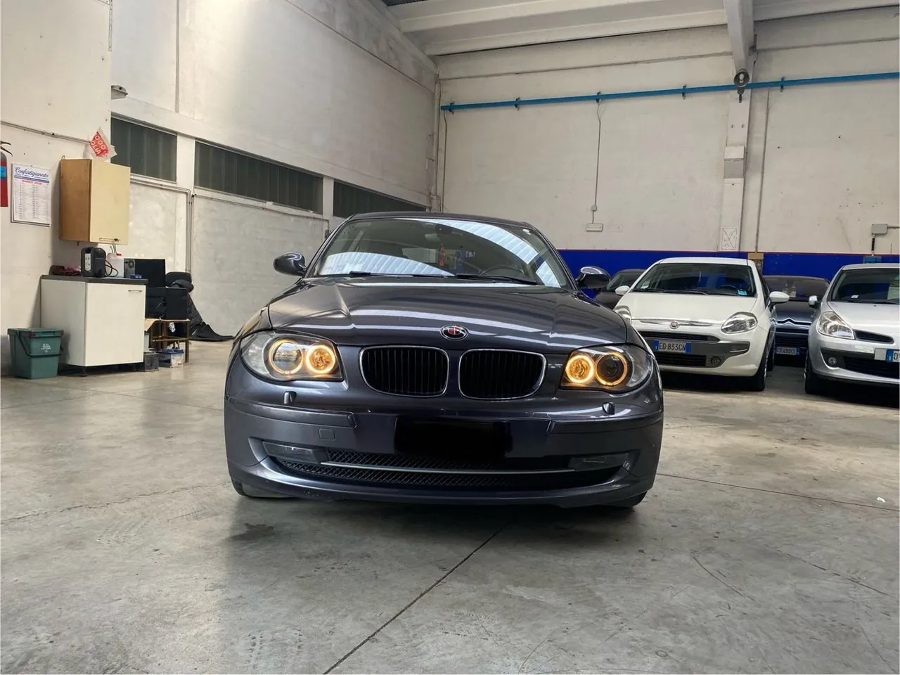 BMW 118D 2007 photo 2