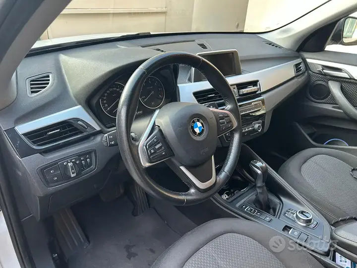 BMW X1 2016 photo 2