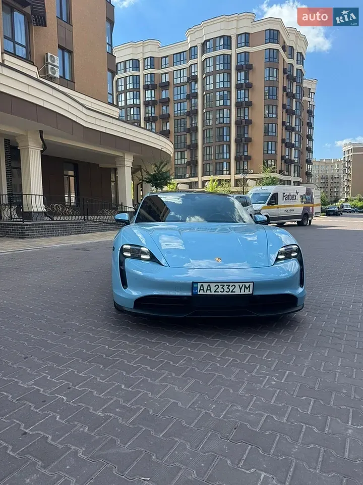 Porsche Taycan 2021 photo 3