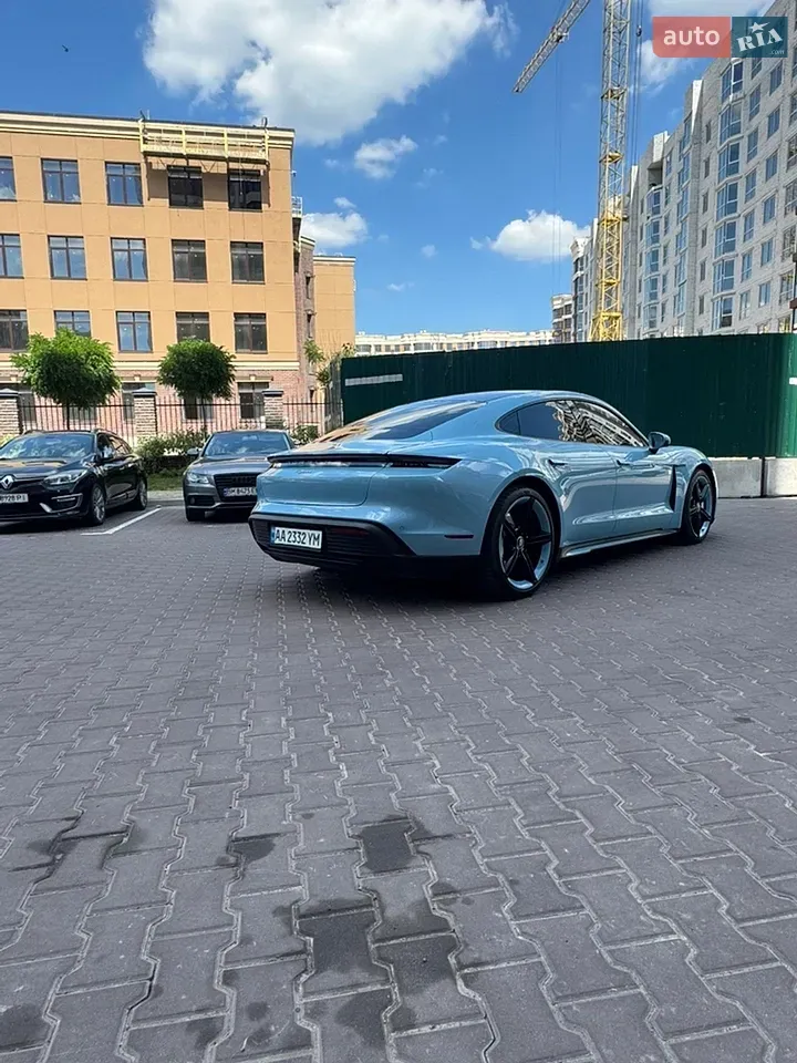 Porsche Taycan 2021 photo 5