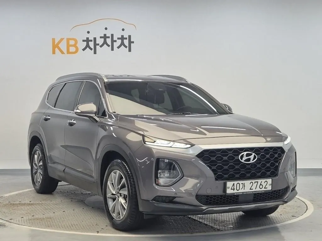 Hyundai Santa Fe 2019 photo 4