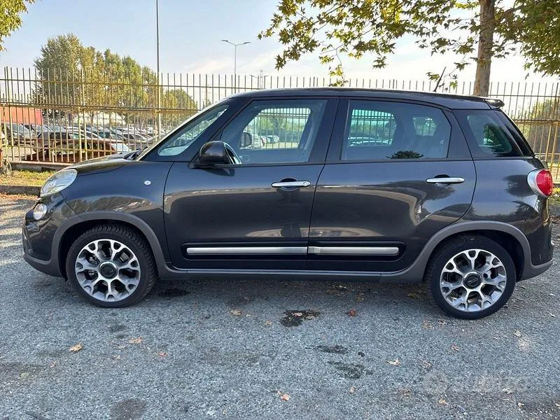 Fiat 500L 2016 photo 2