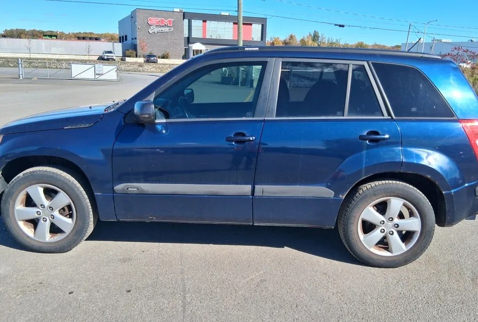 Suzuki Grand Vitara 2009 photo 2