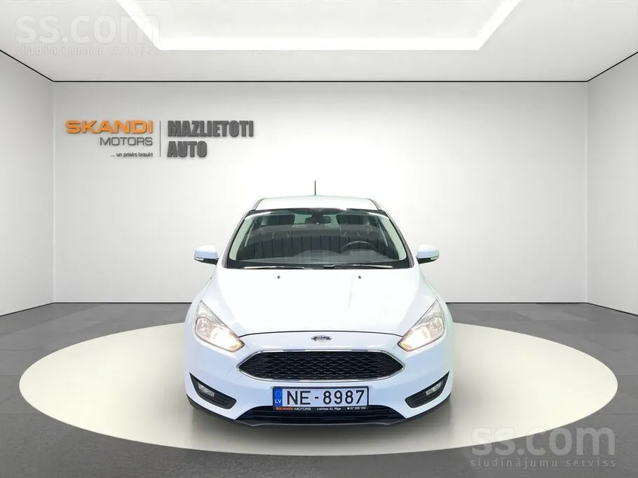 Ford Focus 2017 photo 2