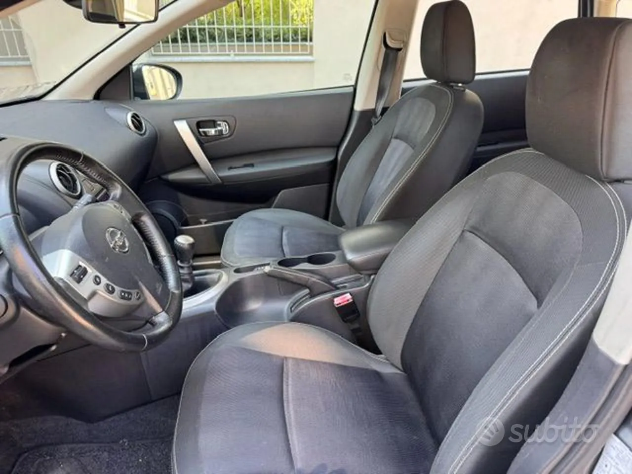 Nissan Qashqai 2011 photo 3