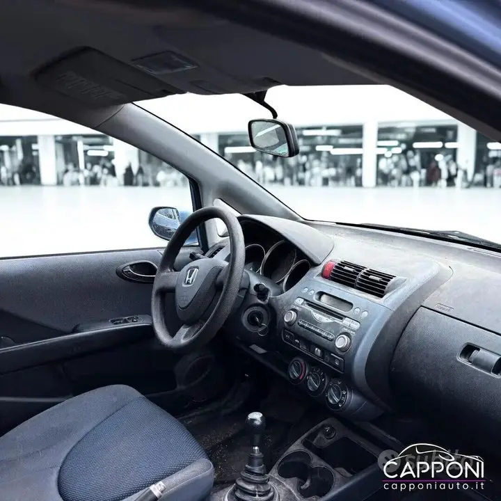 Honda Jazz 2004 photo 3