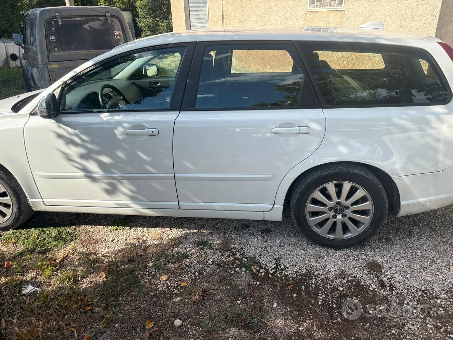 Volvo V50 2010 photo 3
