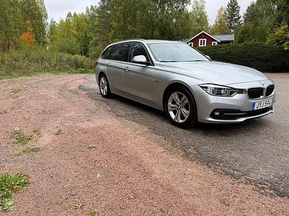 BMW 320D 2016 photo 3
