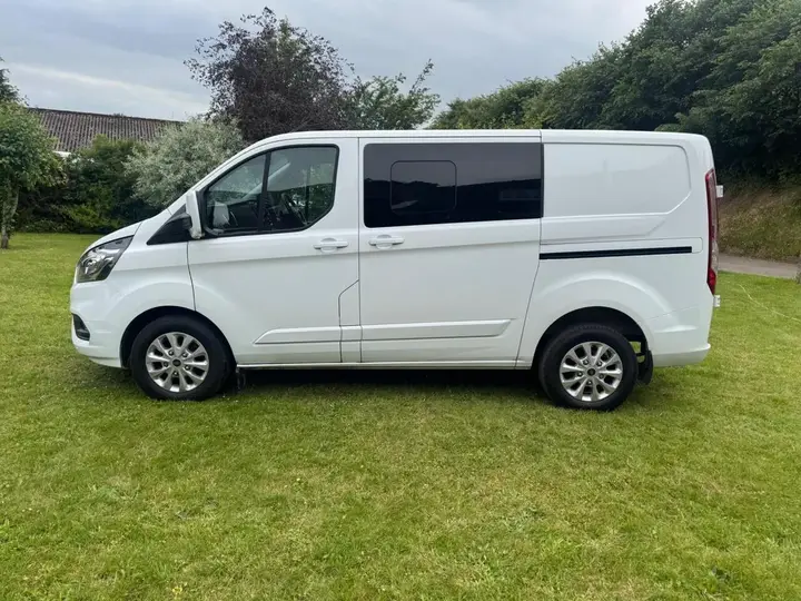 Ford Transit Custom 2023 photo 4