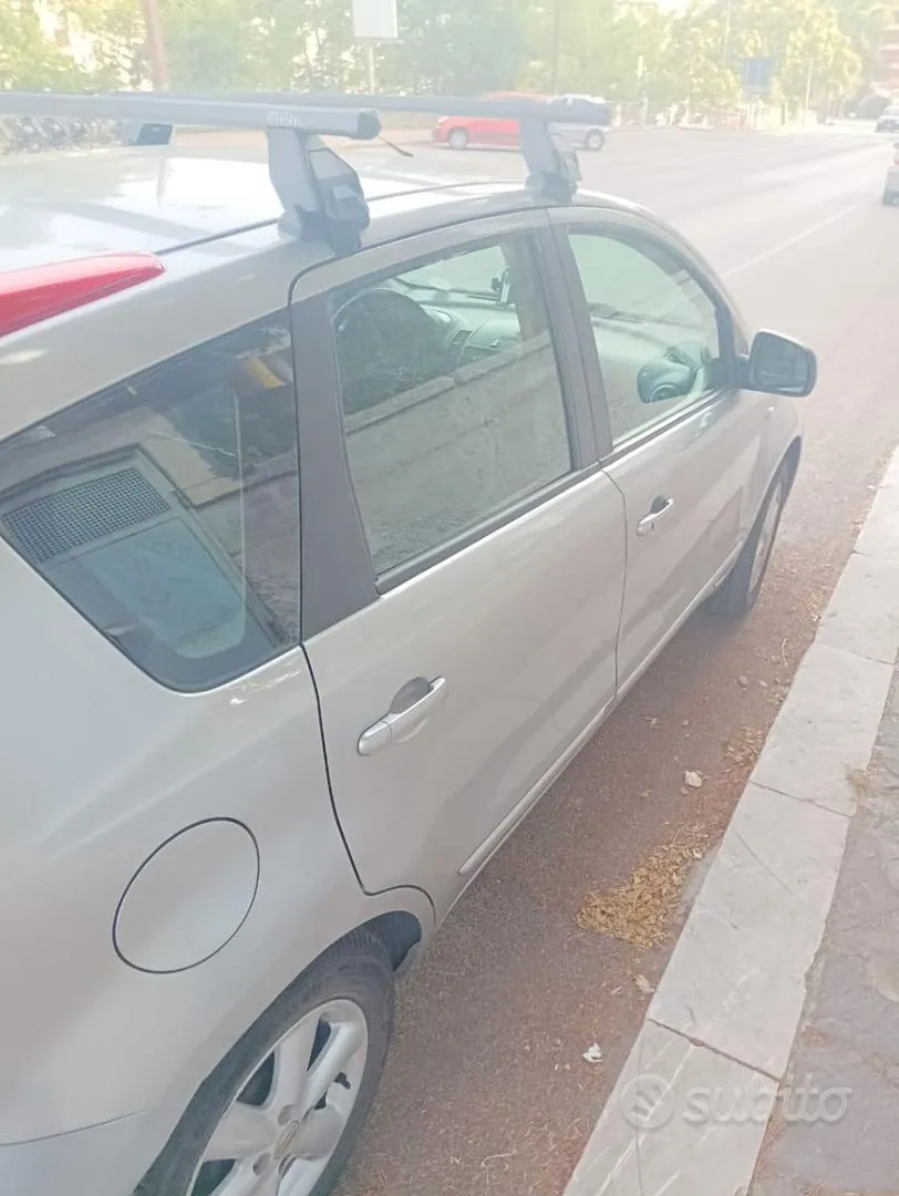 Nissan Note 2007 photo 2