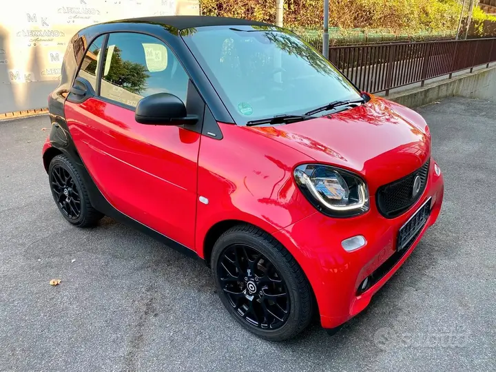 Smart Fortwo 2018 photo 2