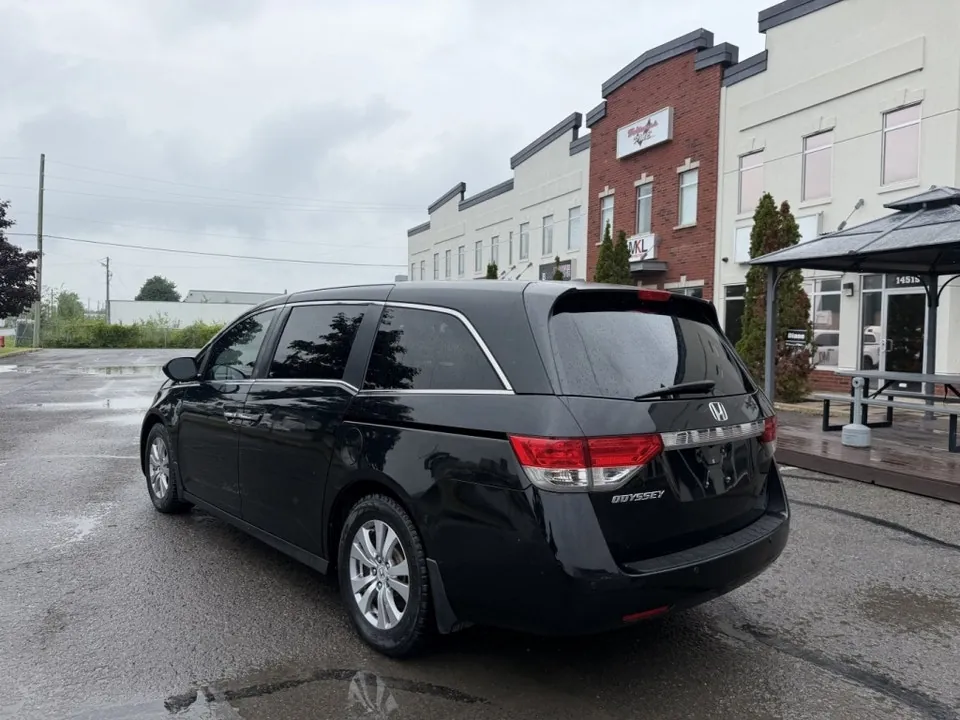 Honda Odyssey 2016 photo 2