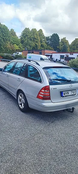 Mercedes-Benz C180 2005 photo 4