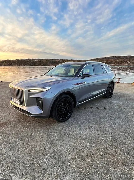 Hongqi E-Hs9