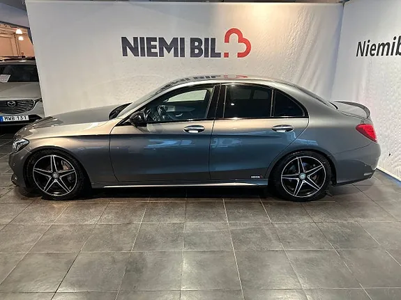 Mercedes-Benz C300 2017 photo 5