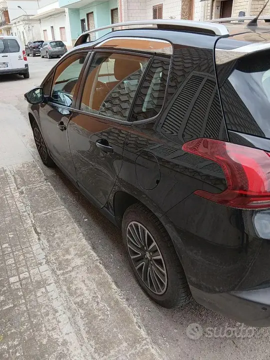 Peugeot 2008 2018 photo 5