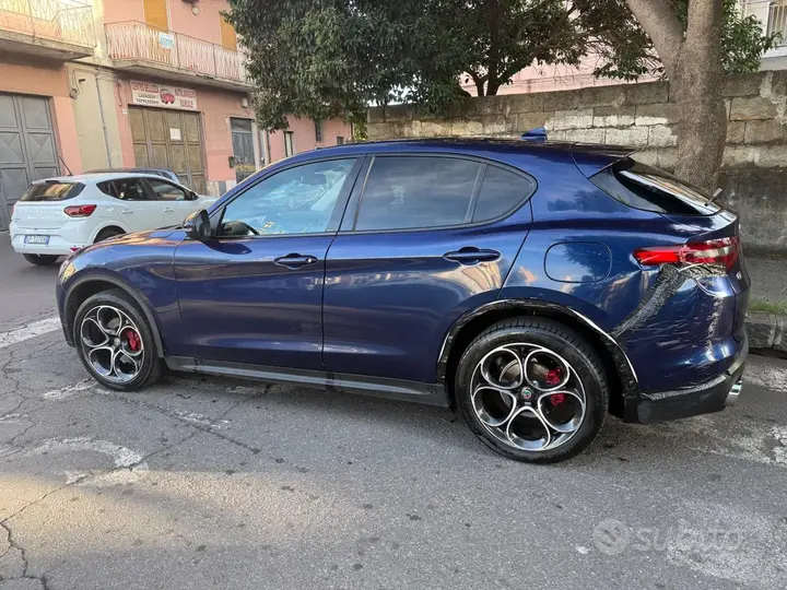Alfa Romeo Stelvio 2019 photo 2