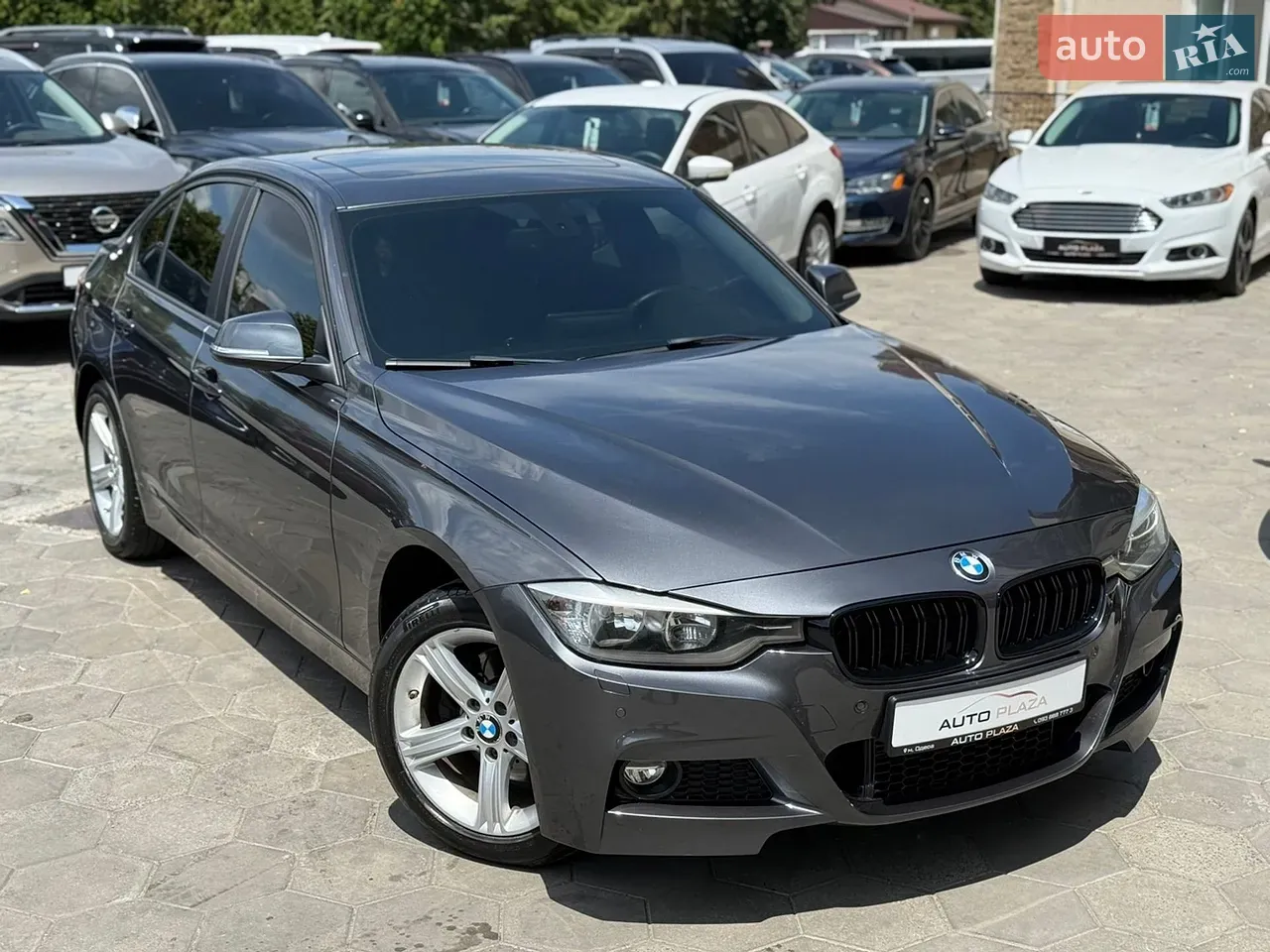 BMW 3 Series 2014 photo 4