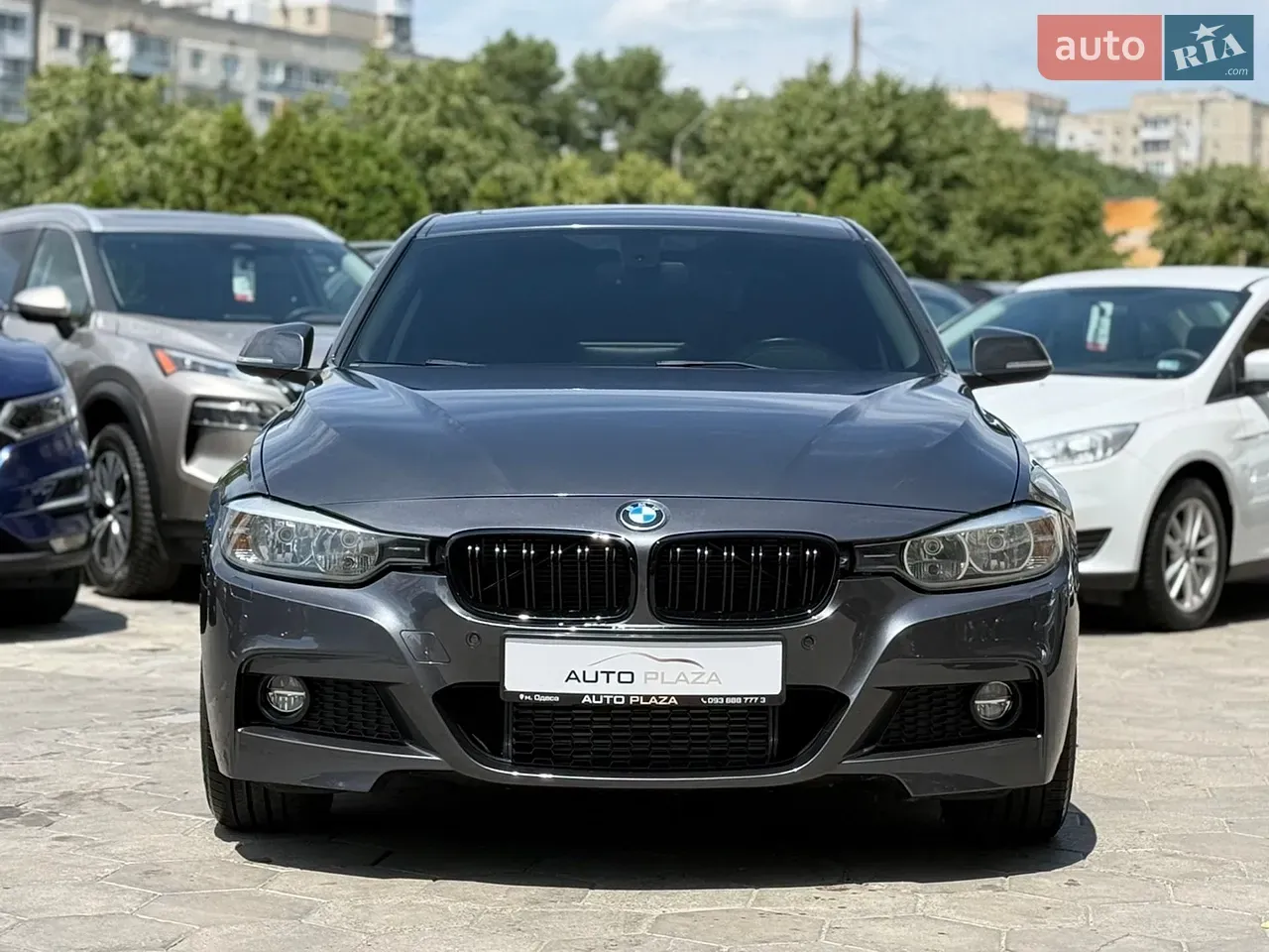 BMW 3 Series 2014 photo 3