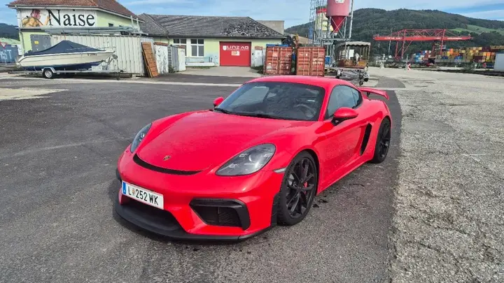 Porsche 718 2022 photo 2