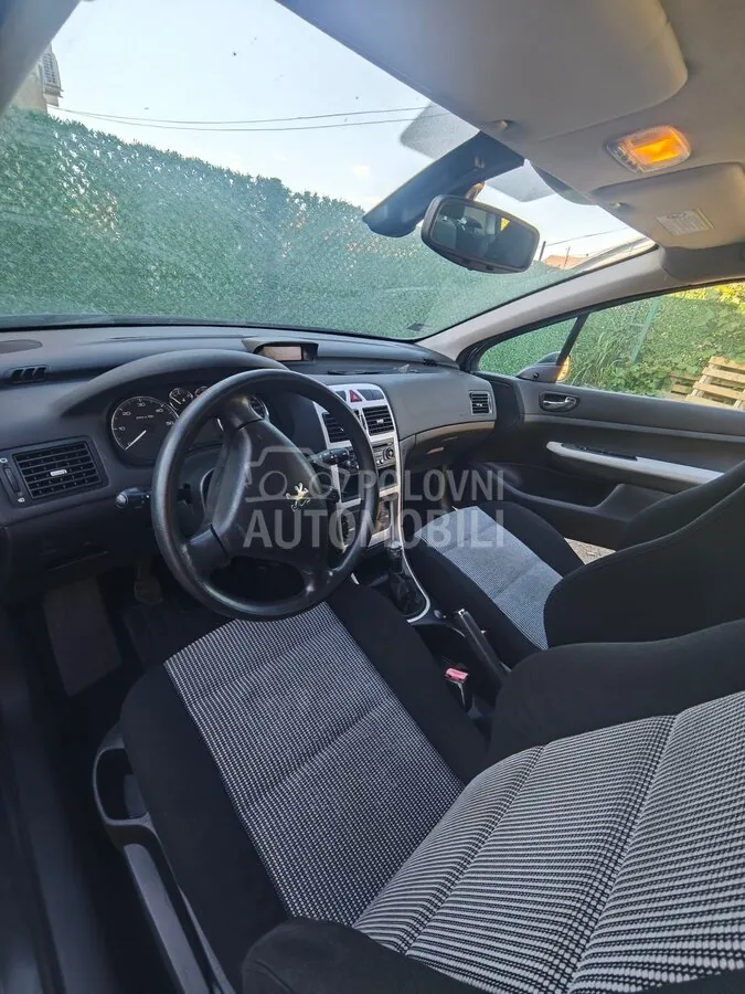 Peugeot 307 2006 photo 2