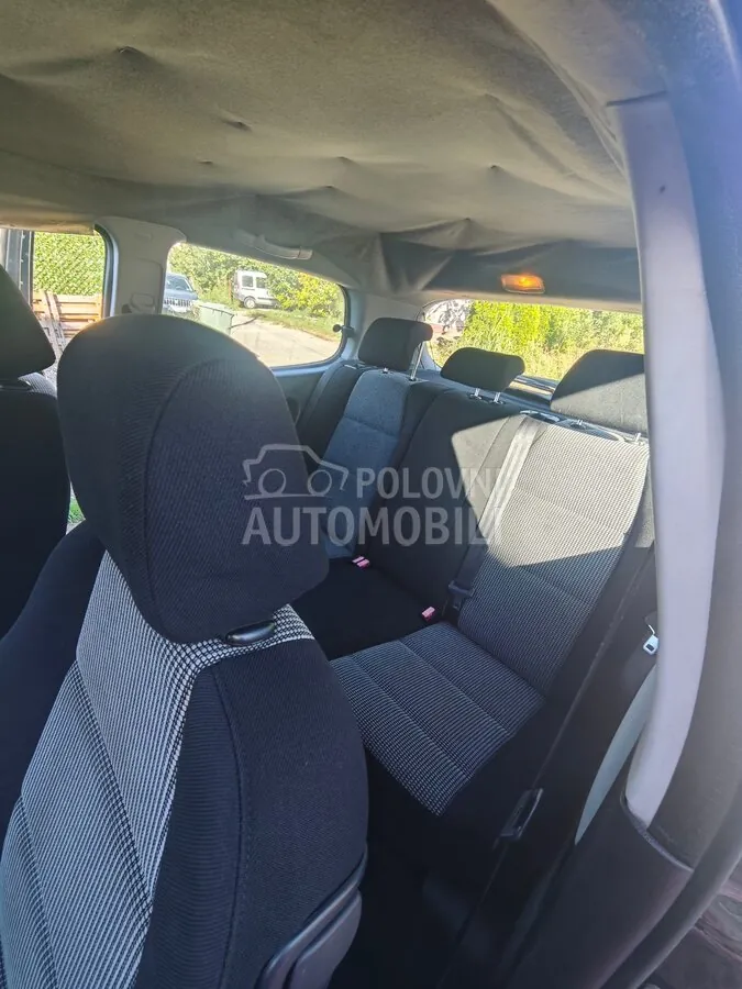 Peugeot 307 2006 photo 5