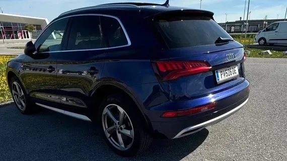 Audi Q5 2017 photo 2
