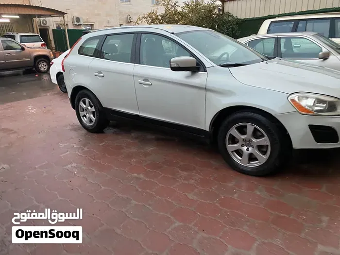 Volvo Xc 60 2013 photo 2